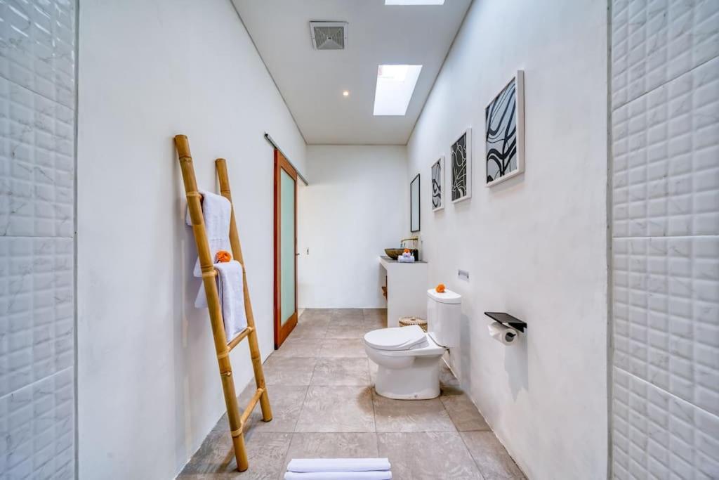 Nido Villa Canggu (Bali)